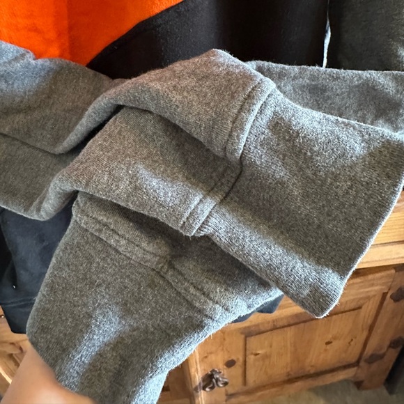 Lacoste Sport Sweatshirt - Picture 4 of 6